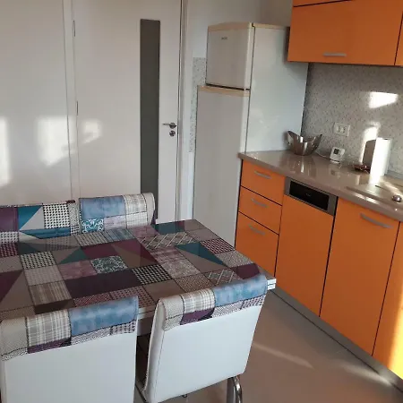 Apartament 3 Lägenhet *