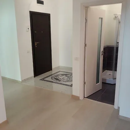 Apartament 3 Lägenhet